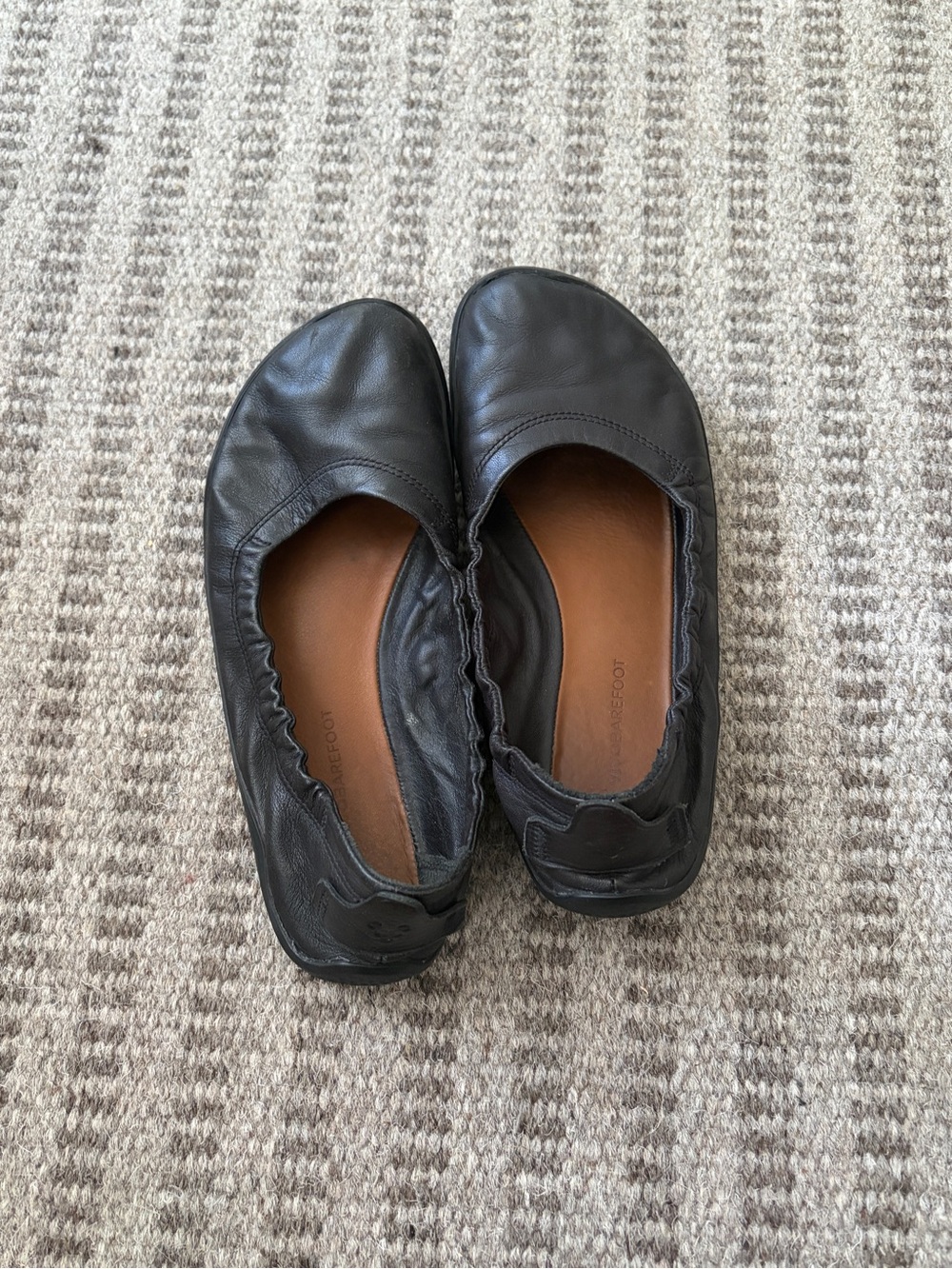 Vivobarefoot Asana Yin Ballerina Black Leather Flats - Picture 2 of 7